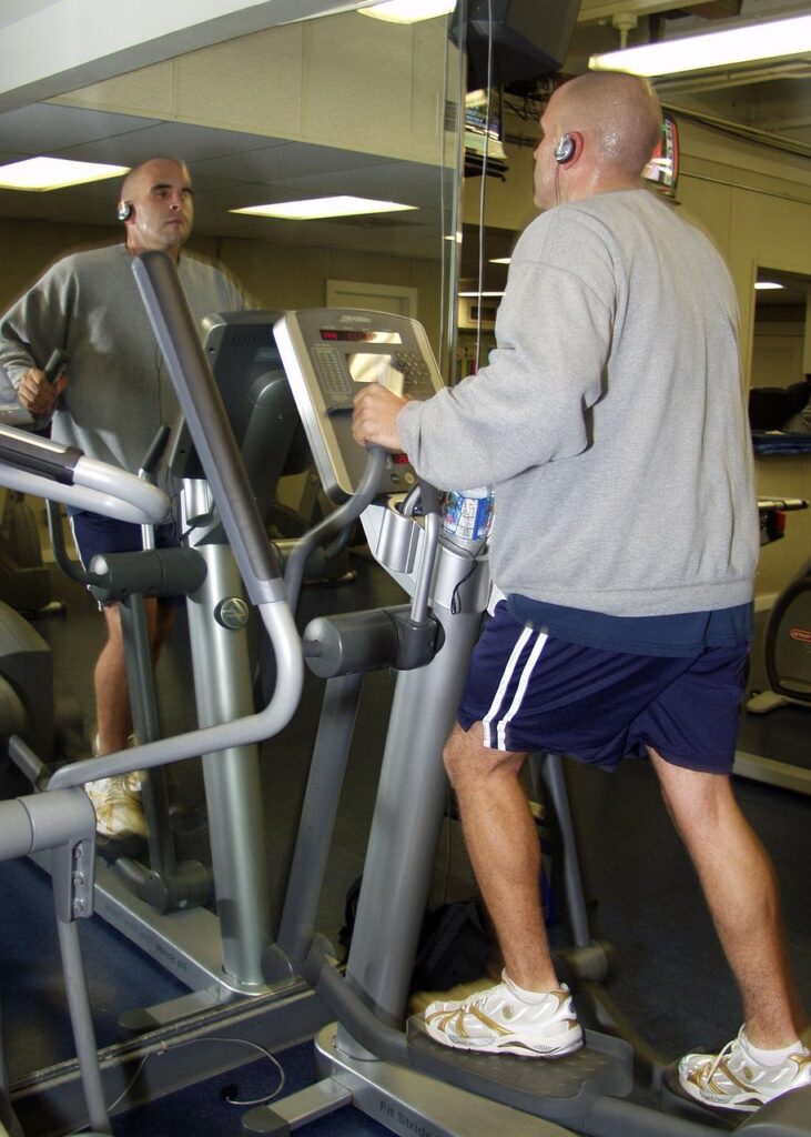 fitness room, fitness, cardiovascular exercise-1180022.jpg